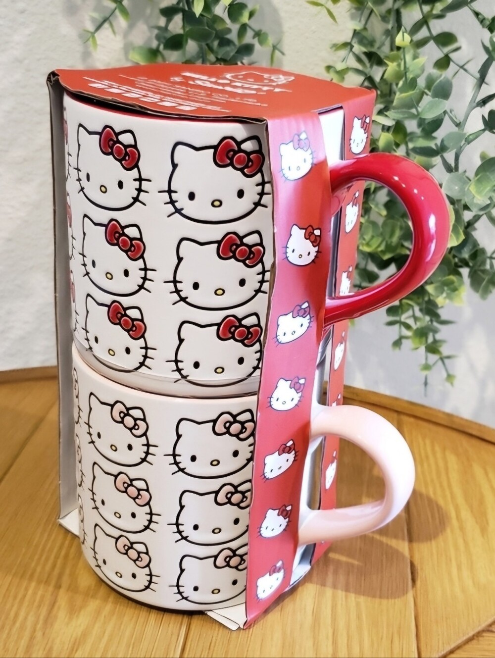 🎀 Hello Kitty Large Matching Mugs, Set of 2 (18 oz.)